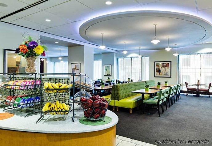 Springhill Suites Chicago Downtown/River North Restaurant bilde